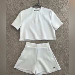 J.Lindeberg Matching Set